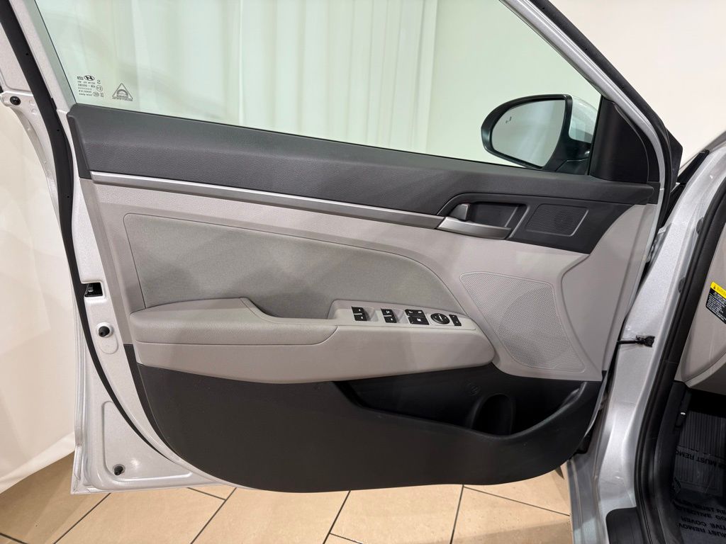 2018 Hyundai Elantra Value Edition 14