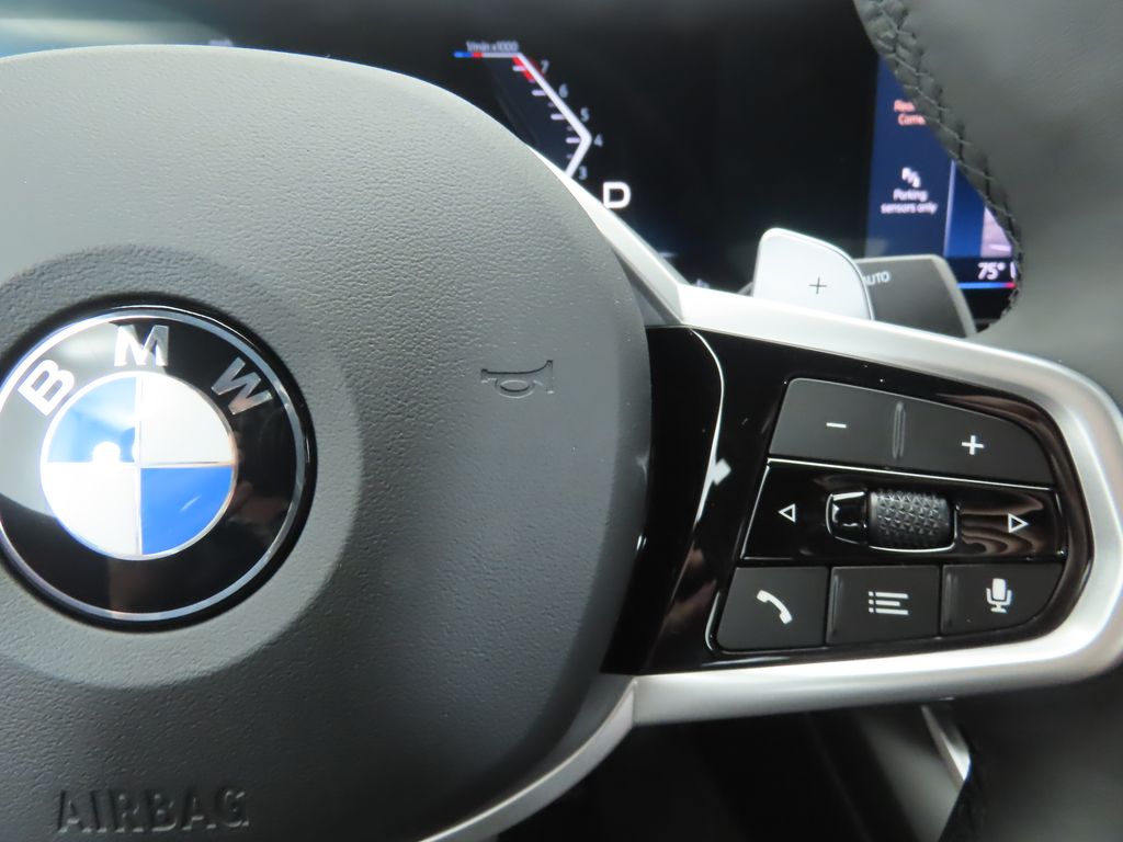 Thumbnail: 2026 BMW 3 Series - 12