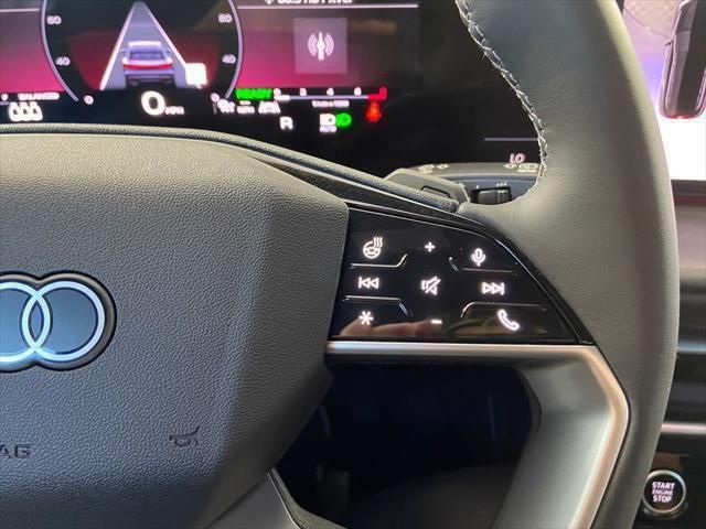 Thumbnail: 2025 Audi Q5 - 13