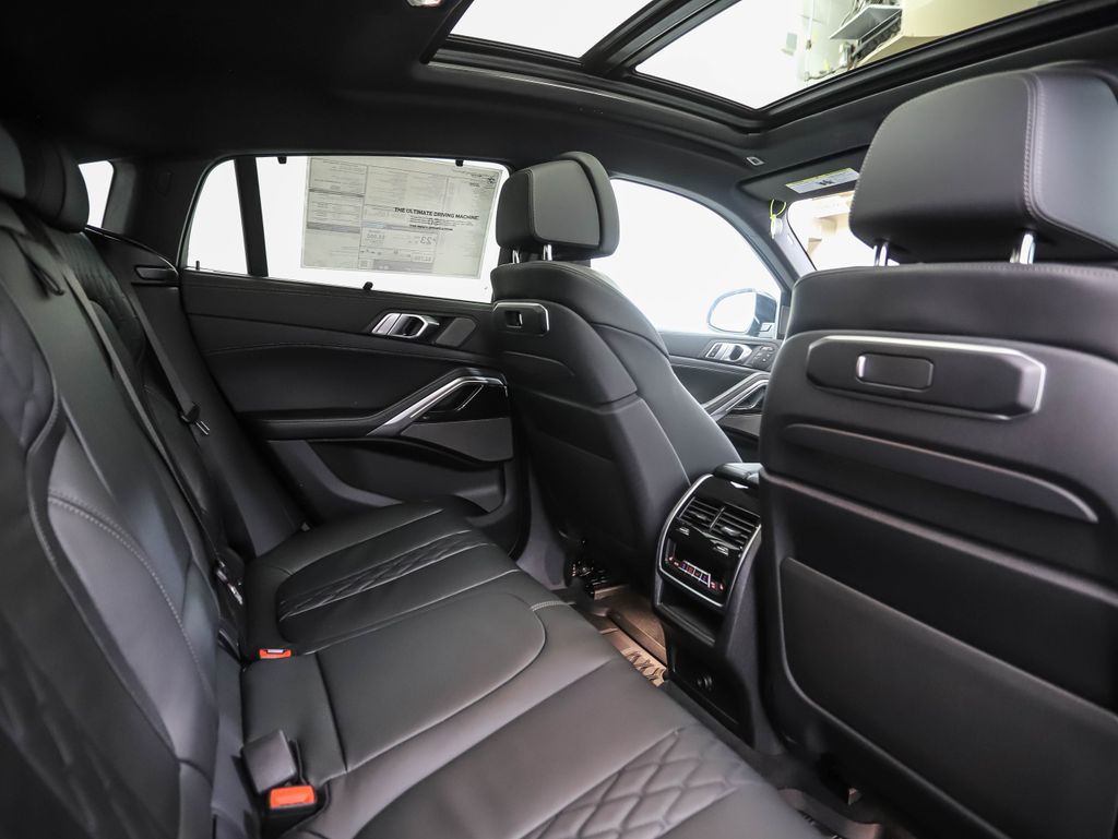 Thumbnail: 2026 BMW X6 - 25