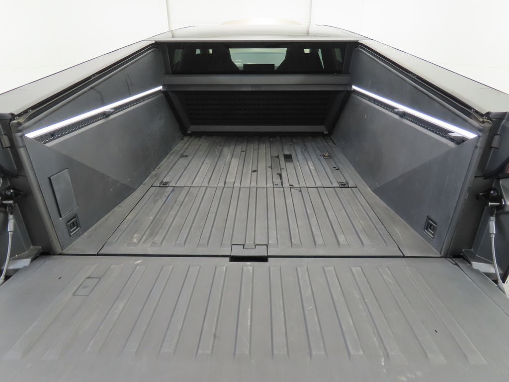 Thumbnail: 2024 Tesla Cybertruck - 28