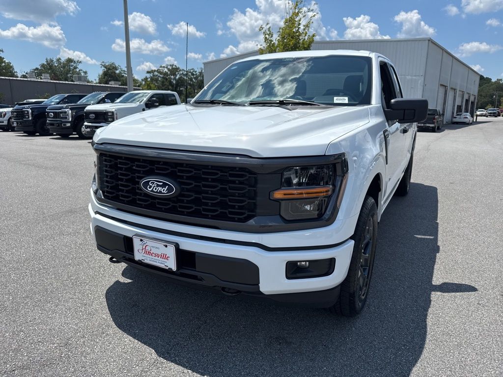 2025 Ford F-150 STX