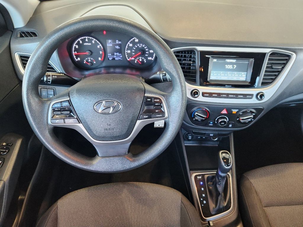 2021 Hyundai Accent SE 25