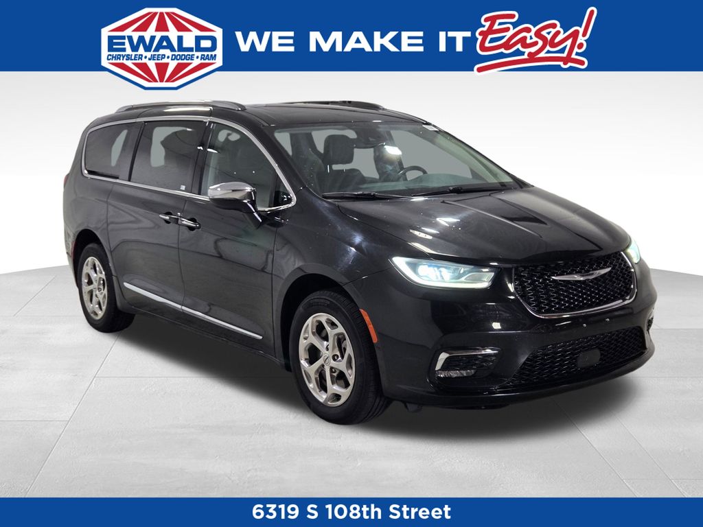 Brilliant Black Crystal Pearlcoat 2021 Chrysler Pacifica Minivan All-Wheel Drive 9-Speed Automatic