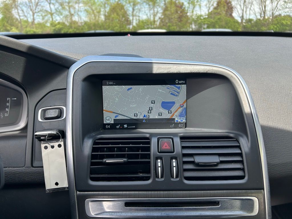 2015 Volvo XC60 T6 15