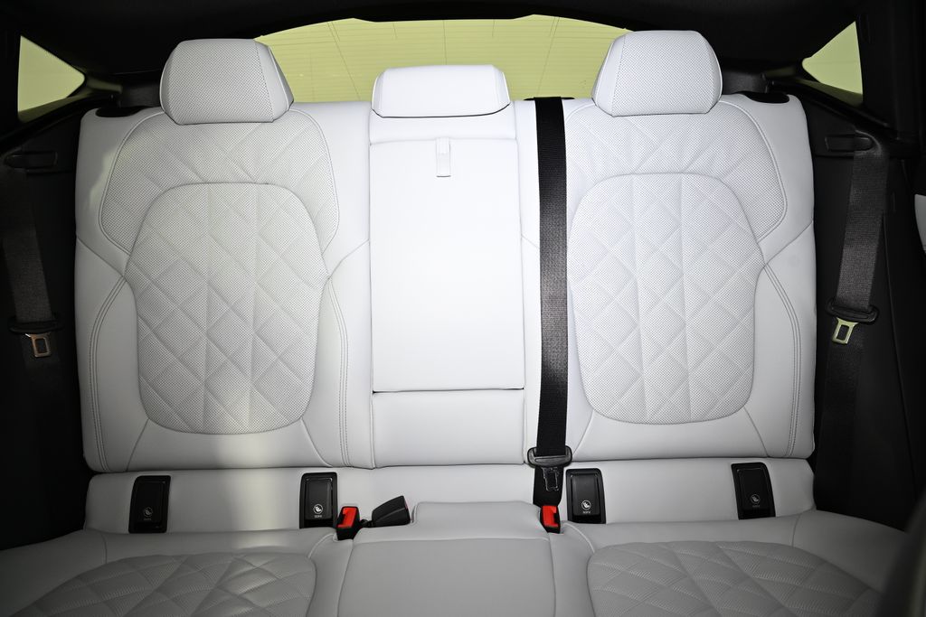 Thumbnail: 2026 BMW X6 - 25