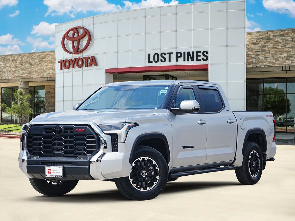 2024 Toyota Tundra SR5 CrewMax Cab RWD