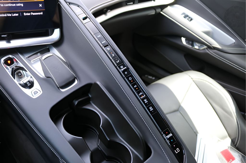 Used 2022 Red Chevrolet Stingray image 27