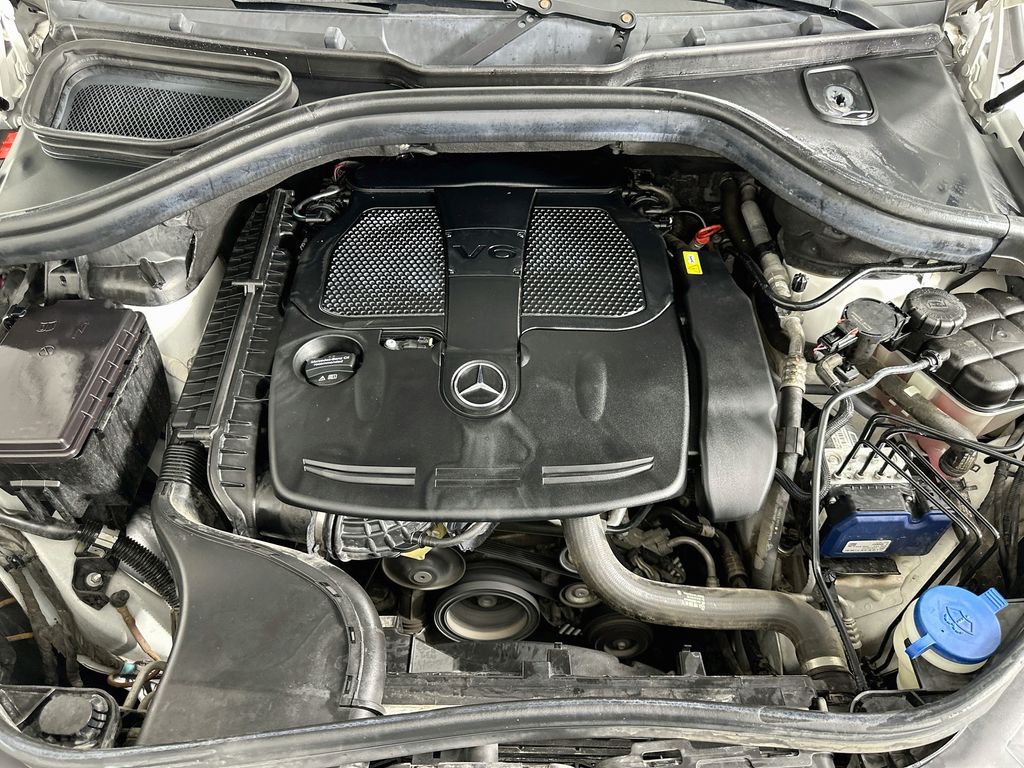 Thumbnail: 2018 Mercedes-Benz GLE - 31