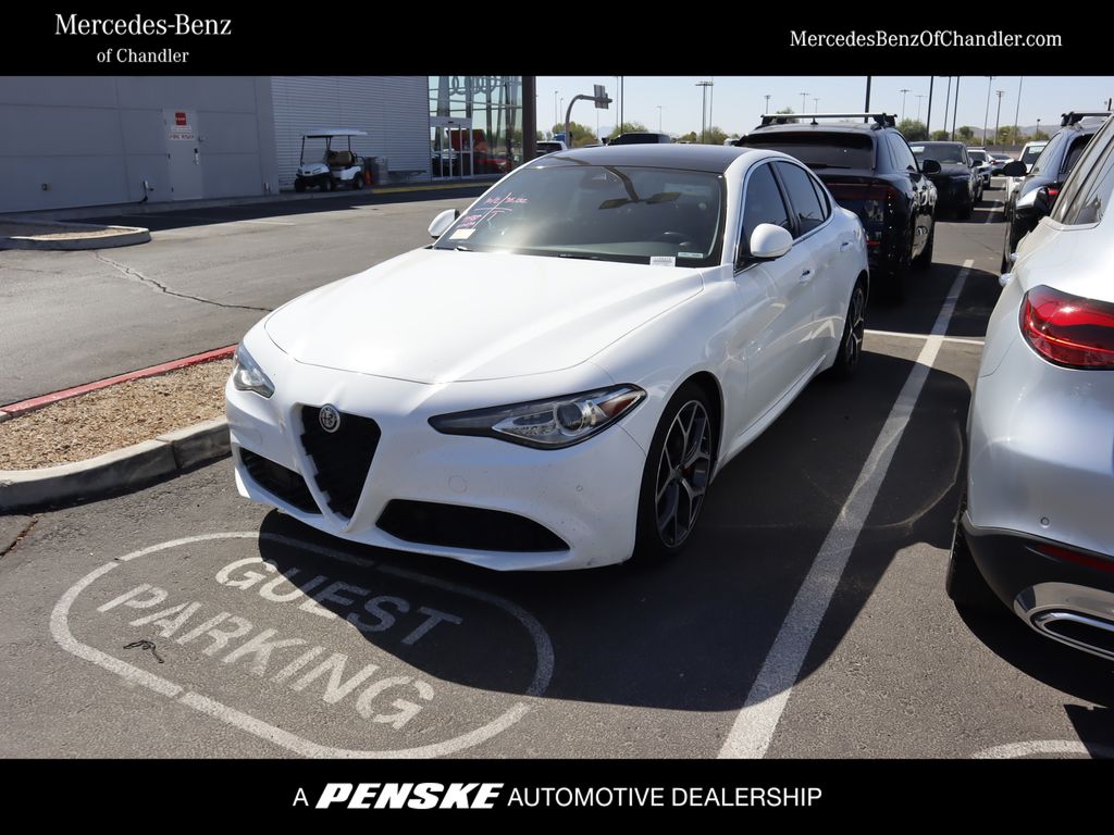 2021 Alfa Romeo Giulia  -
                Chandler, AZ