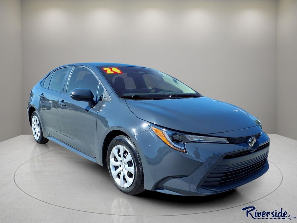 2024 Toyota Corolla LE FWD