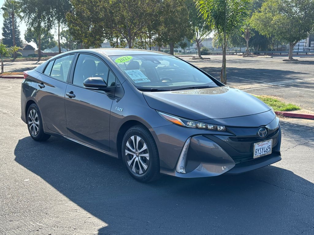 Thumbnail: 2022 Toyota Prius Prime - 3
