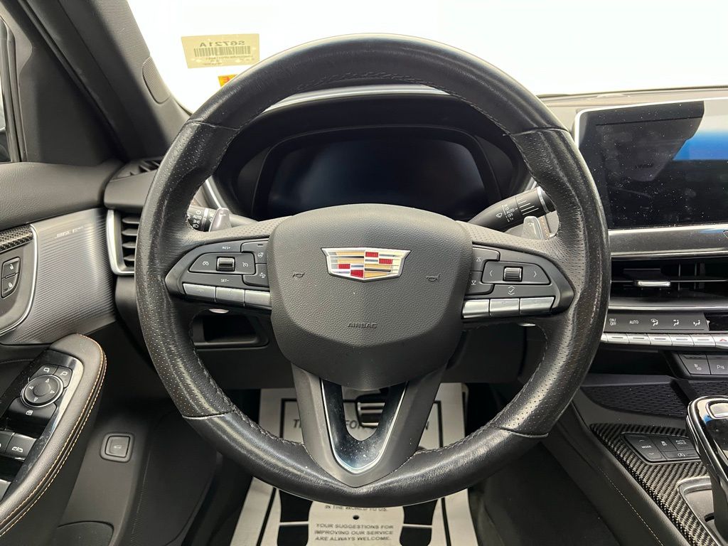 Thumbnail: 2023 Cadillac CT5 - 16