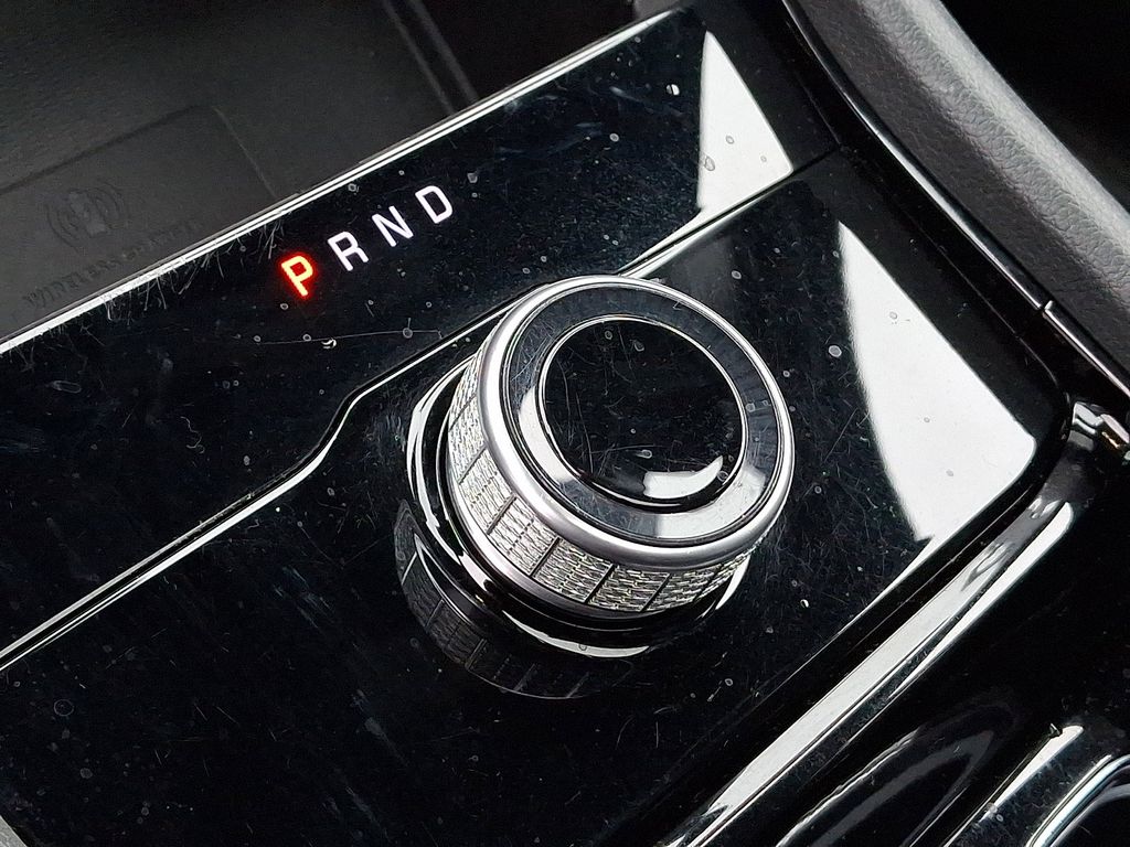 Thumbnail: 2023 Jeep Grand Cherokee - 15