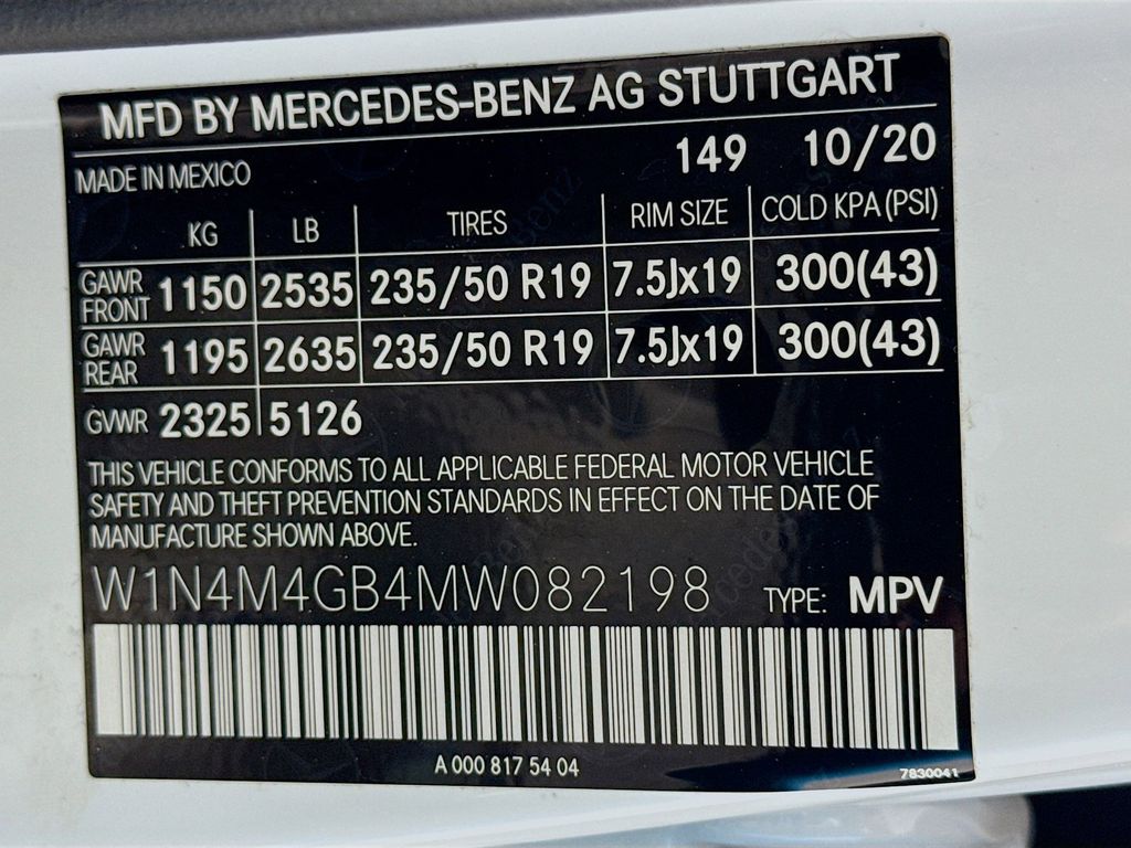 Thumbnail: 2021 Mercedes-Benz GLB - 32