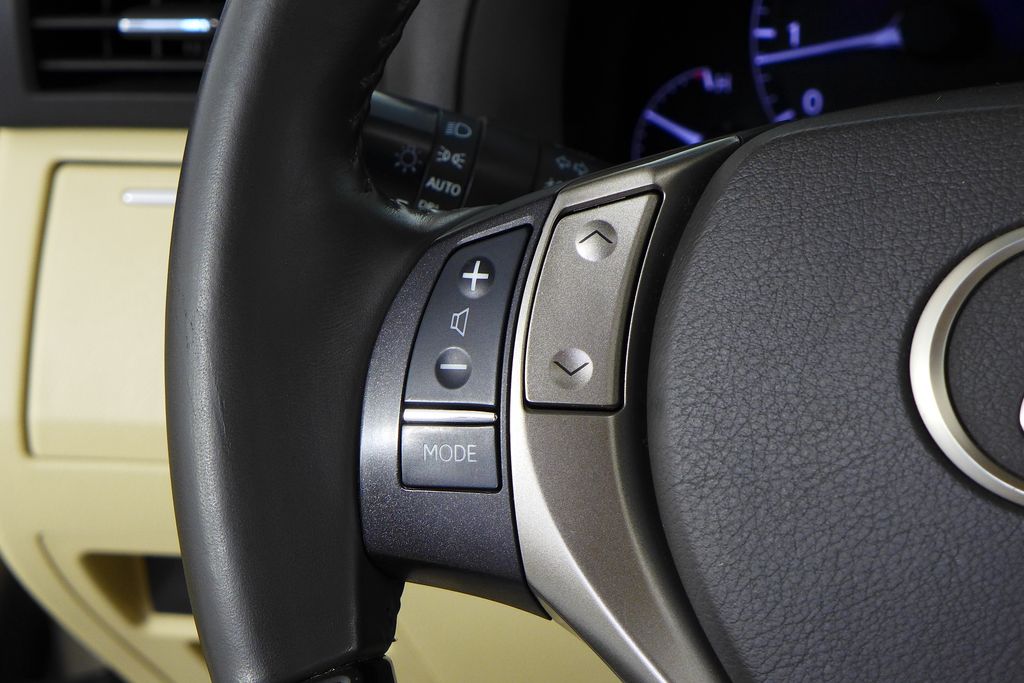 Thumbnail: 2015 Lexus RX - 30