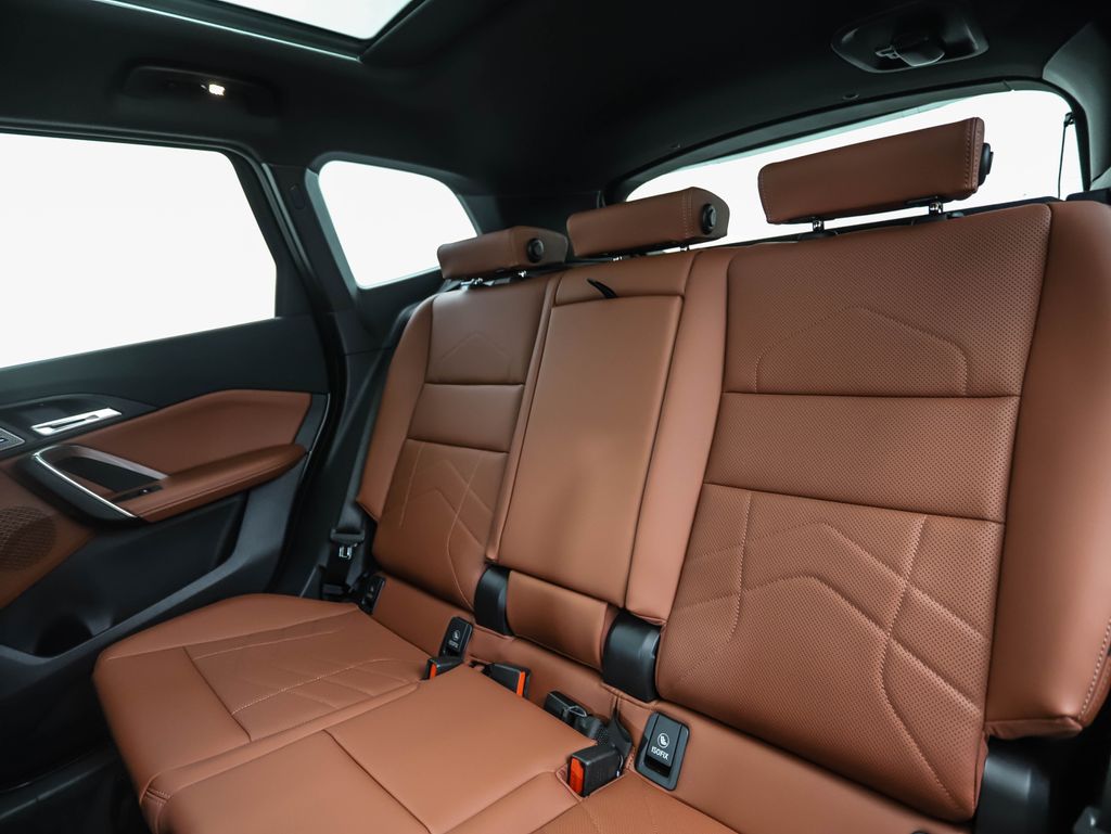 Thumbnail: 2026 BMW X1 - 24