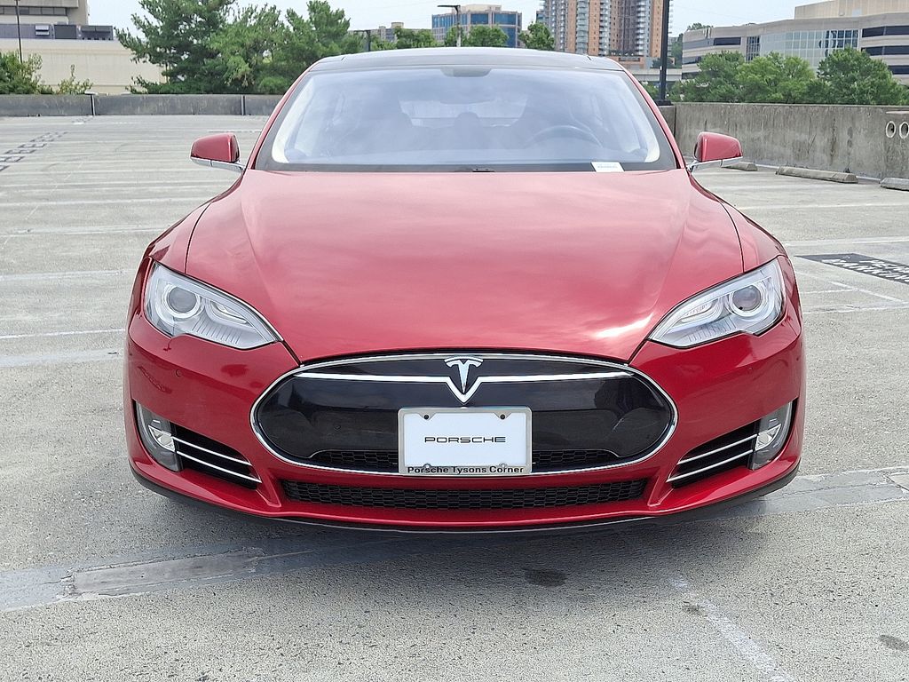 Thumbnail: 2014 Tesla Model S - 6