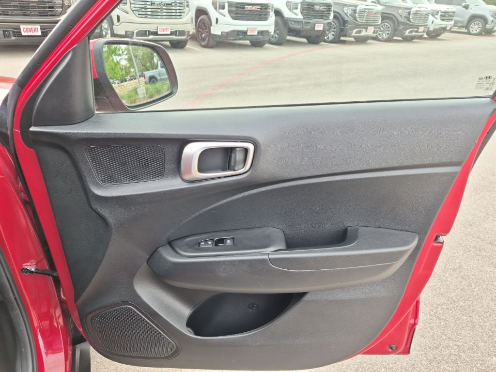 Used Car 2022 Hyundai Venue  Sel For Sale Under $20,000 In Austin, Texas