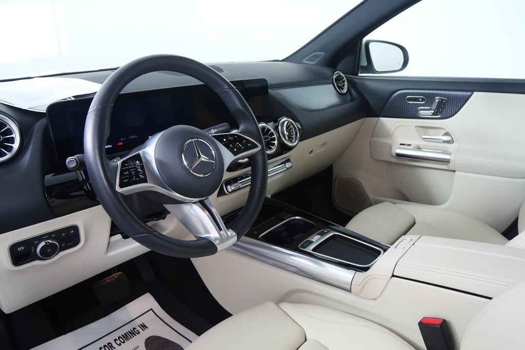 Thumbnail: 2024 Mercedes-Benz GLA - 14