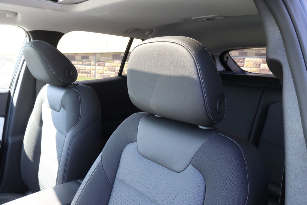 Thumbnail: 2026 Chevrolet Trax - 15