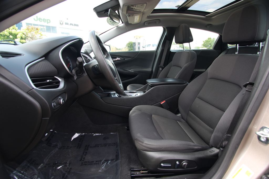 Used 2024 Chevrolet Malibu Sedan