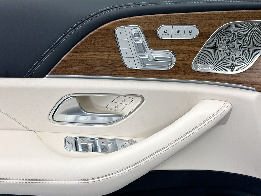 Thumbnail: 2026 Mercedes-Benz GLE - 23