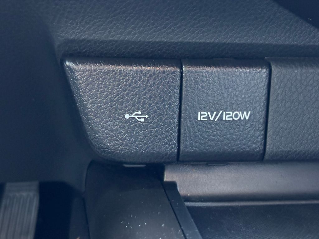 Thumbnail: 2024 Toyota Camry - 16