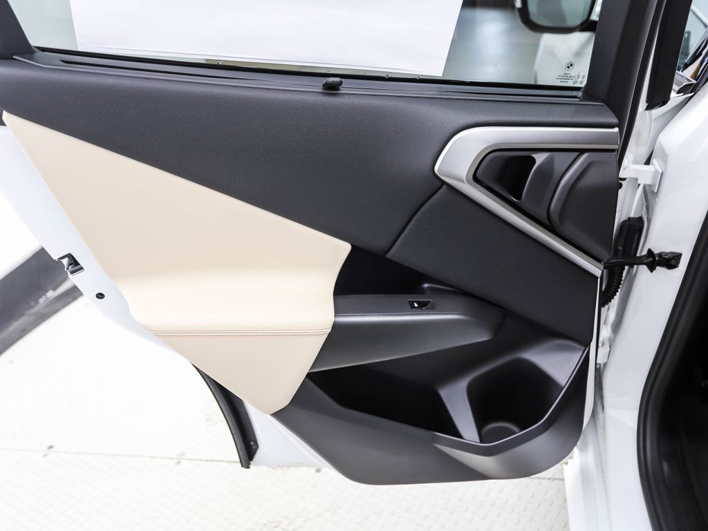 Thumbnail: 2025 BMW X3 - 19