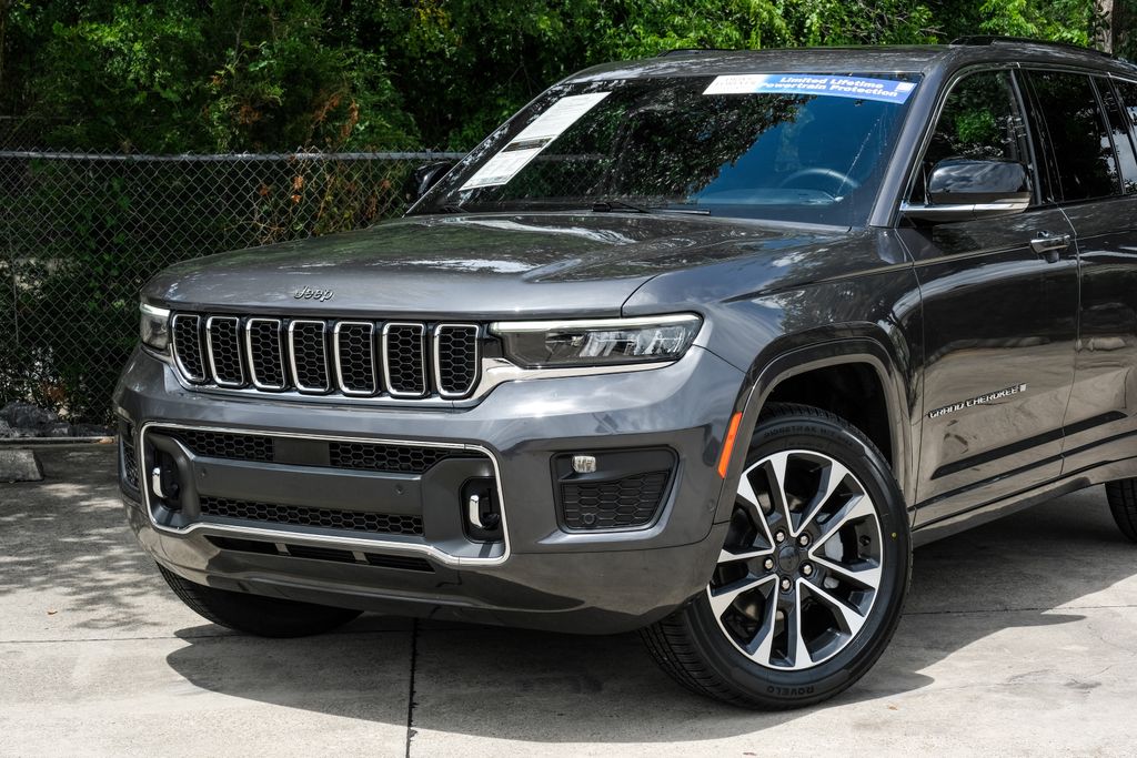 used 2022 Jeep Grand Cherokee car, priced at $31,834