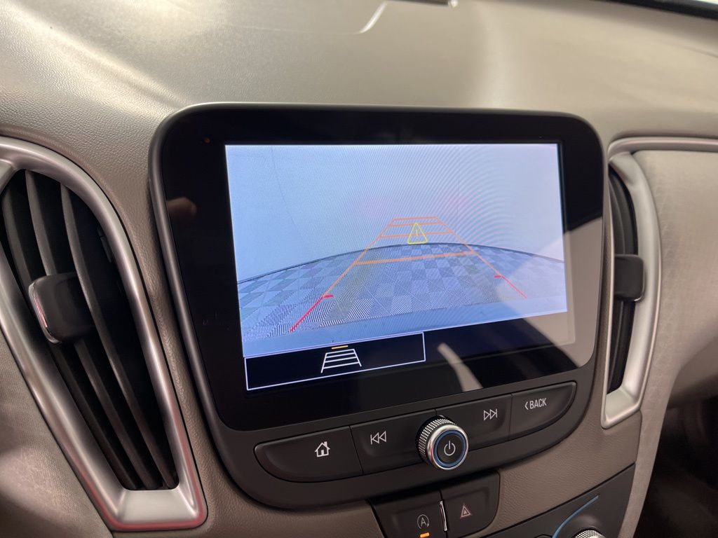 Thumbnail: 2025 Chevrolet Malibu - 28