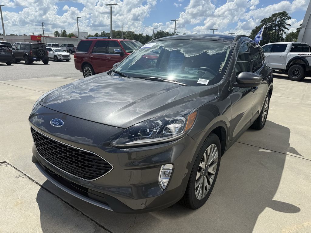 2020 Ford Escape Titanium