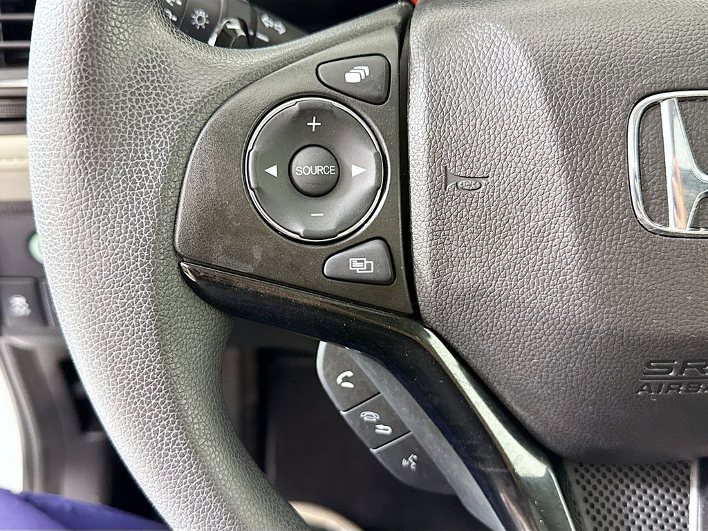 Thumbnail: 2018 Honda HR-V - 11