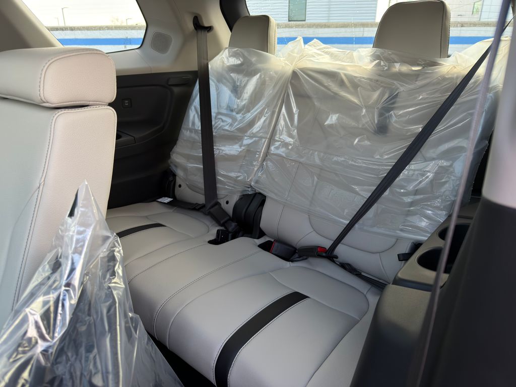 Thumbnail: 2026 Honda Pilot - 22