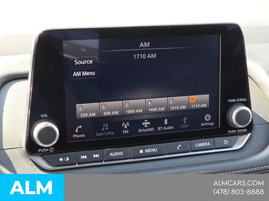 Used 2025 Gray Nissan SV image 23