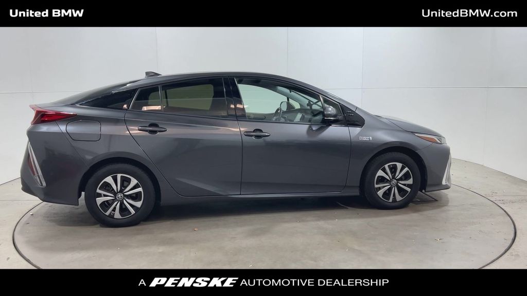 2018 Toyota Prius Prime Plus 9