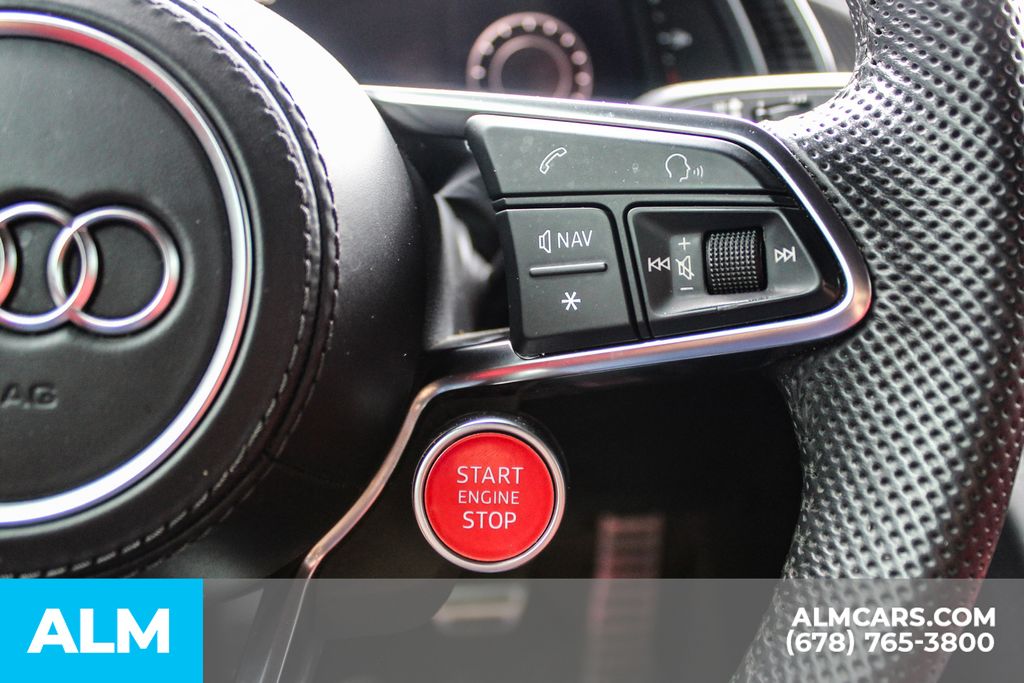 Used 2020 Gray Audi 5.2 image 23