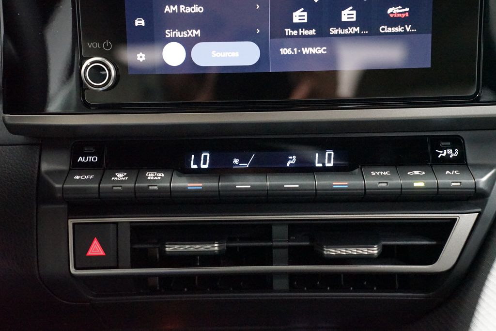 Thumbnail: 2026 Toyota Camry - 21