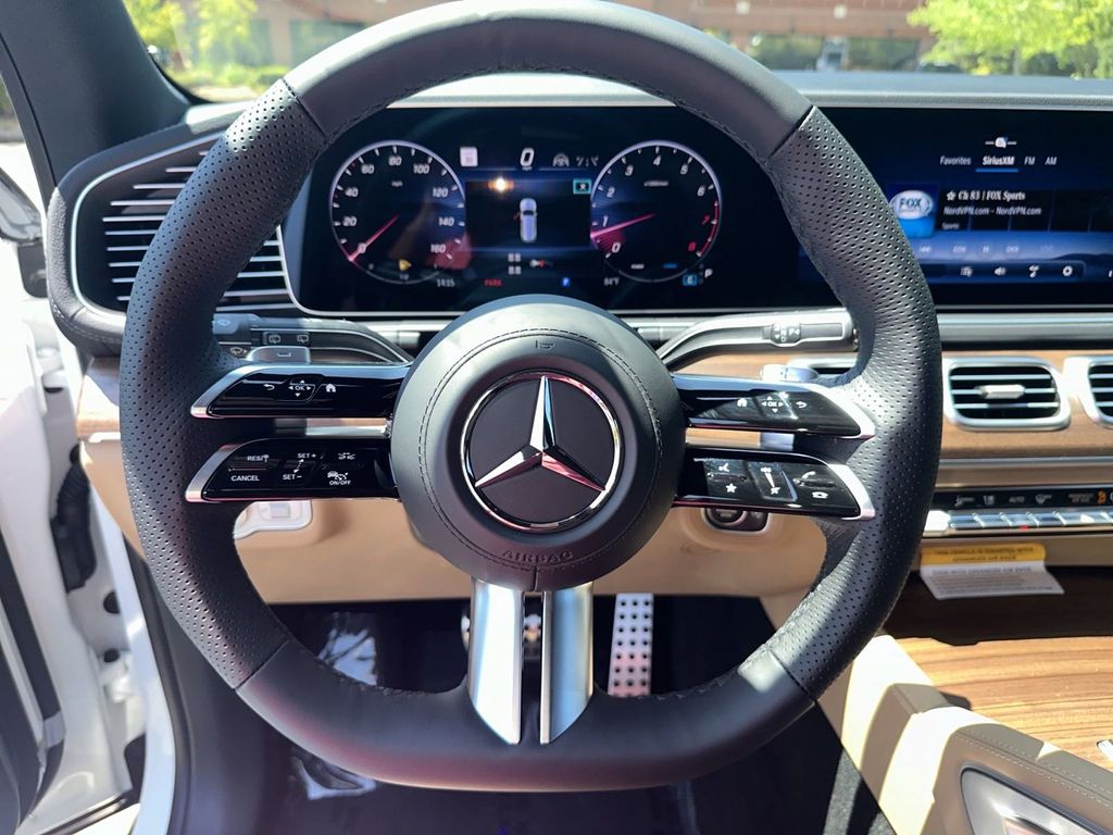 2025 Mercedes-Benz GLS GLS 450 25