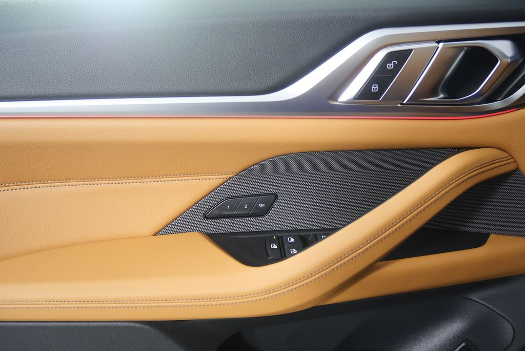 Thumbnail: 2026 BMW 4 Series - 9