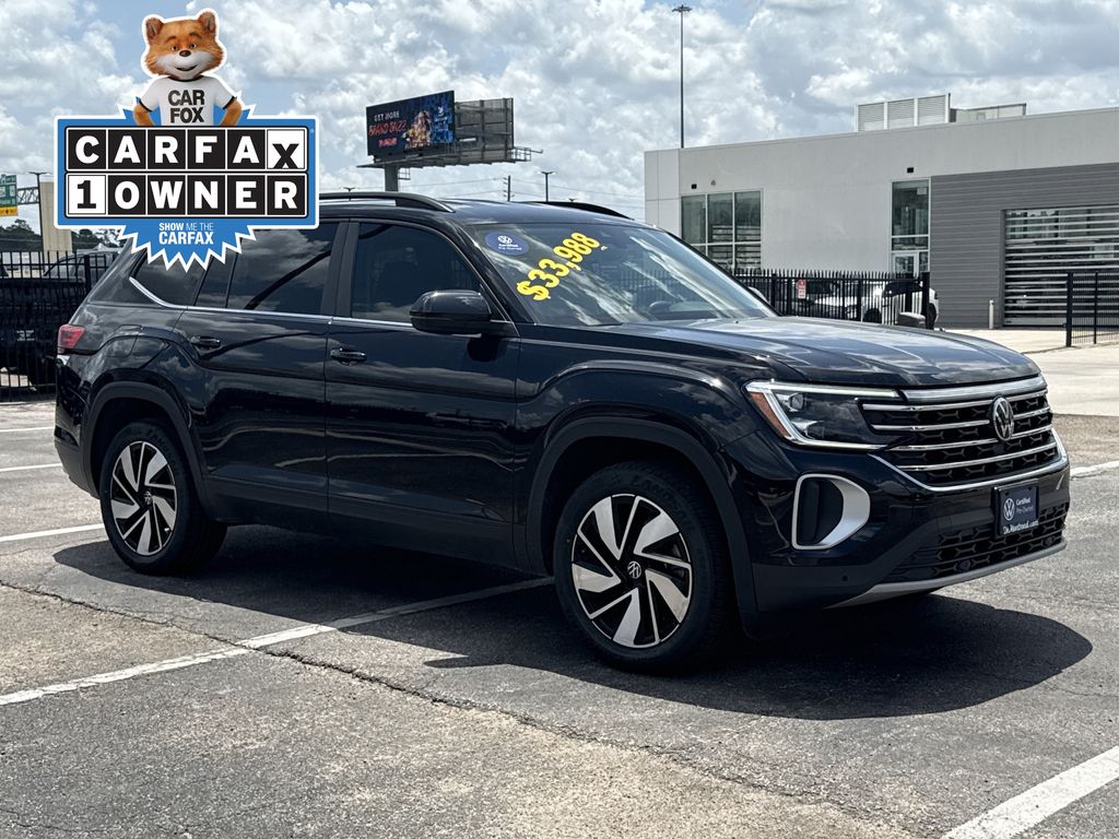 2024 Volkswagen Atlas 2.0T SE w/Technology Black at AutoSavvy Houston Southwest