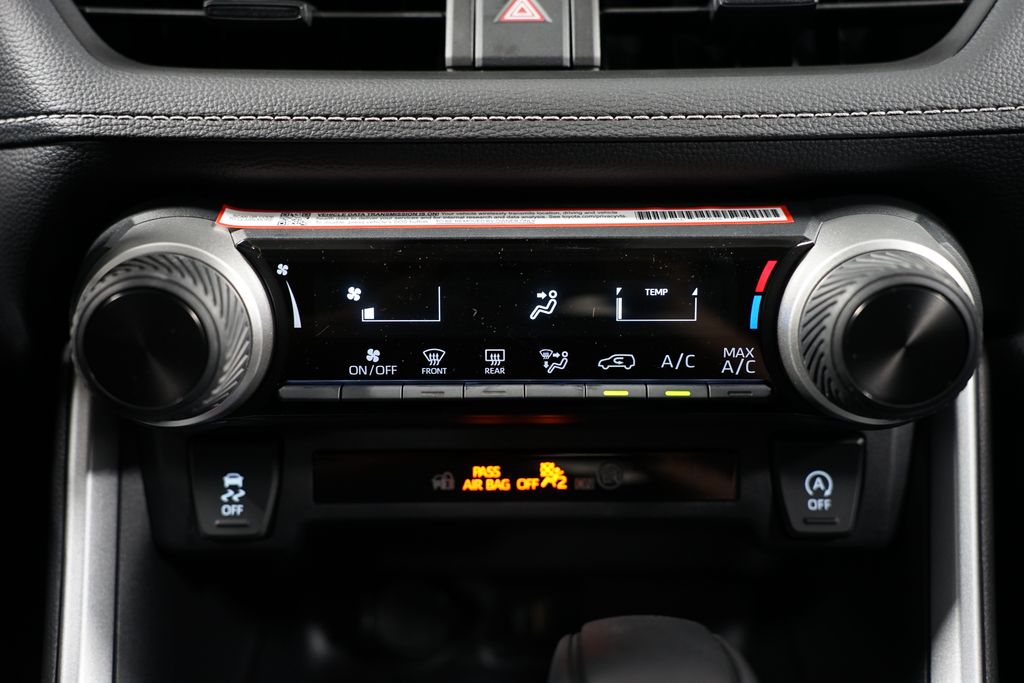 2025 Toyota RAV4 LE 20