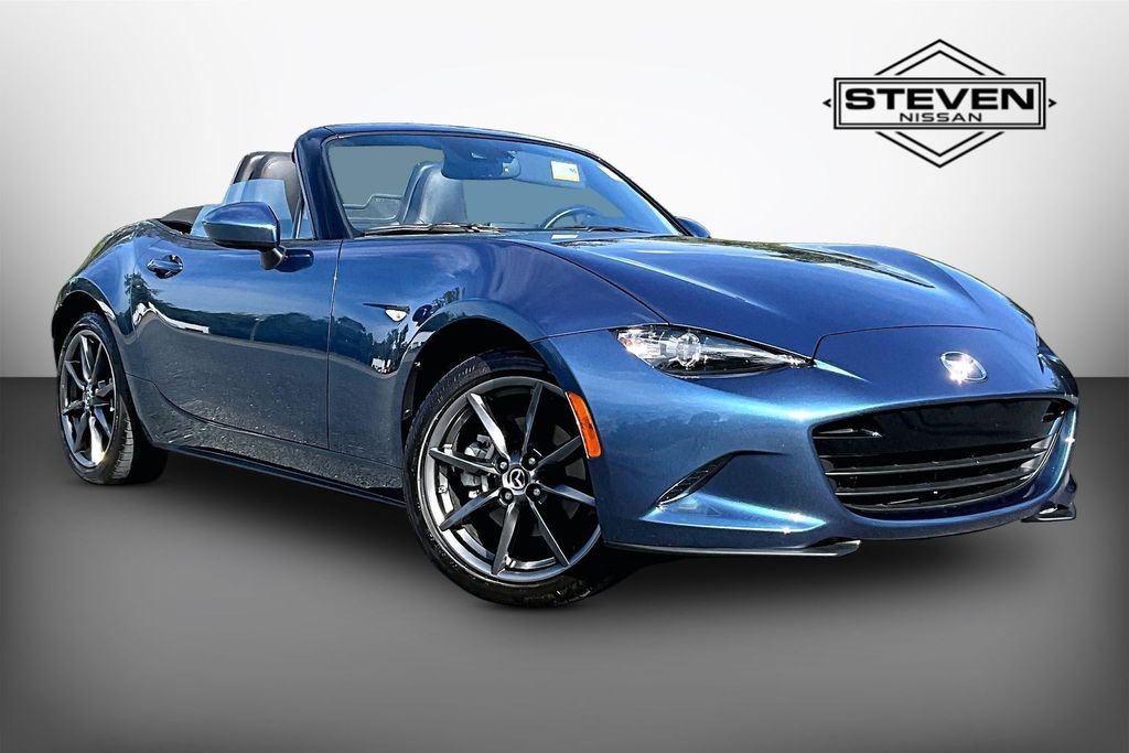 Eternal Blue Mica 2019 Mazda MX-5 Miata Convertible Rear-Wheel Drive 6-Speed Automatic