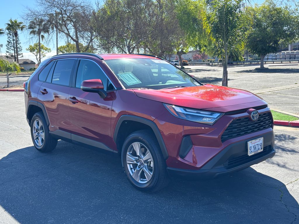 Thumbnail: 2024 Toyota RAV4 - 3