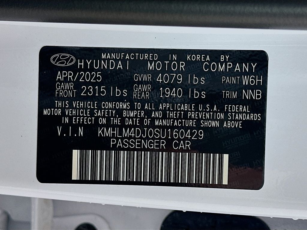 Thumbnail: 2025 Hyundai Elantra - 23