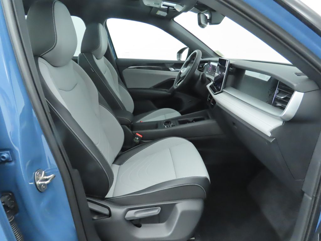 Thumbnail: 2026 Volkswagen Tiguan - 21