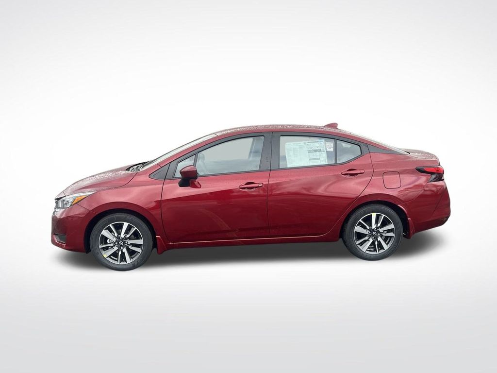 2025 Nissan Versa 1.6 SV photo
