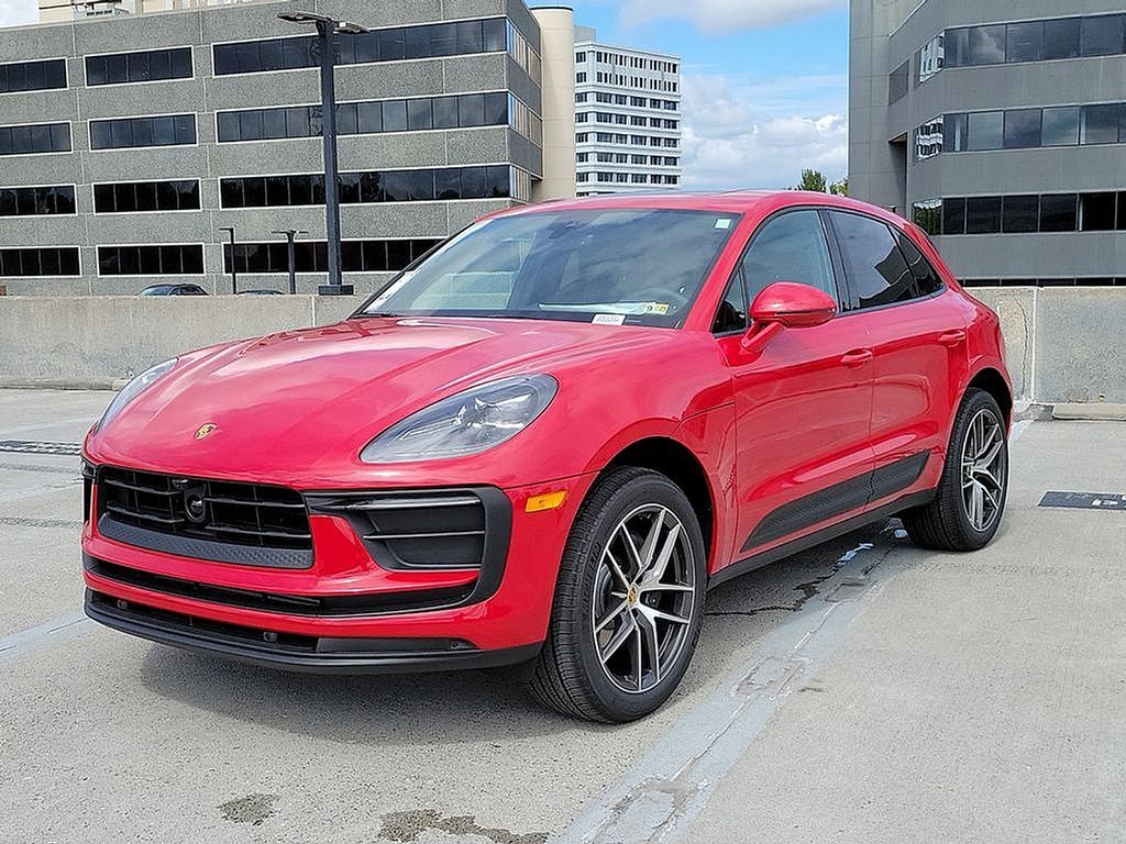 2025 Porsche Macan  -
                  Vienna, VA