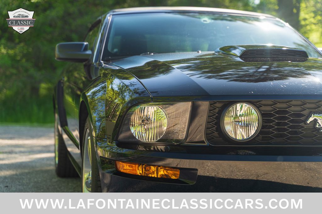 2007 Ford Mustang 49
