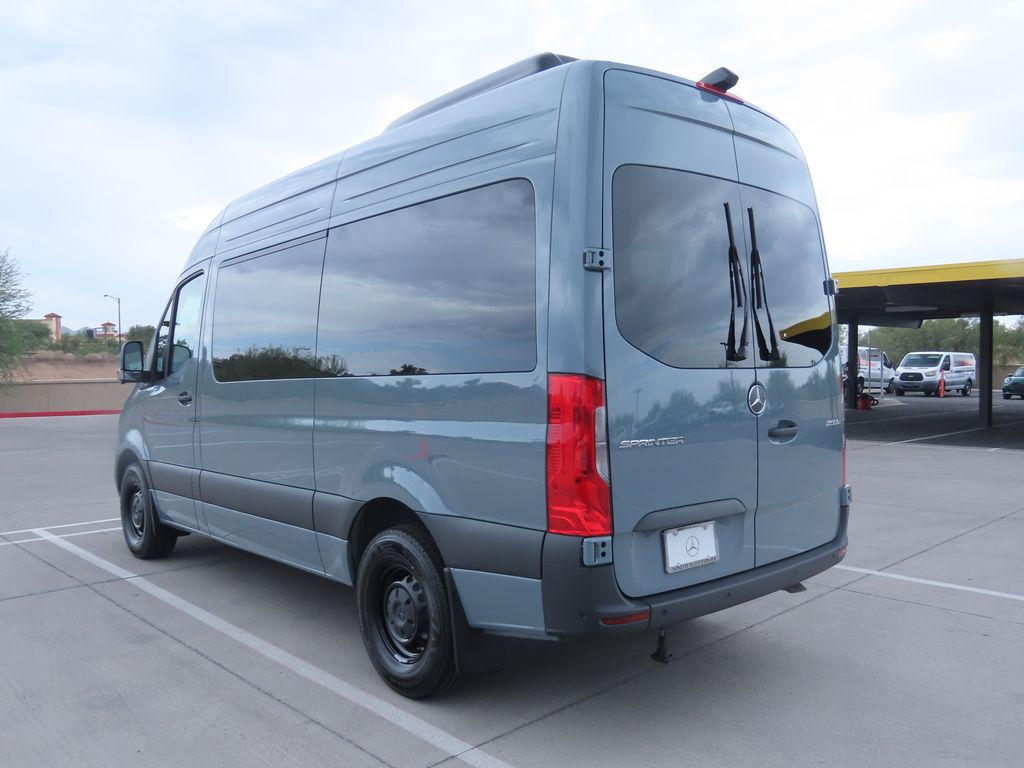 Thumbnail: 2025 Mercedes-Benz Sprinter - 7